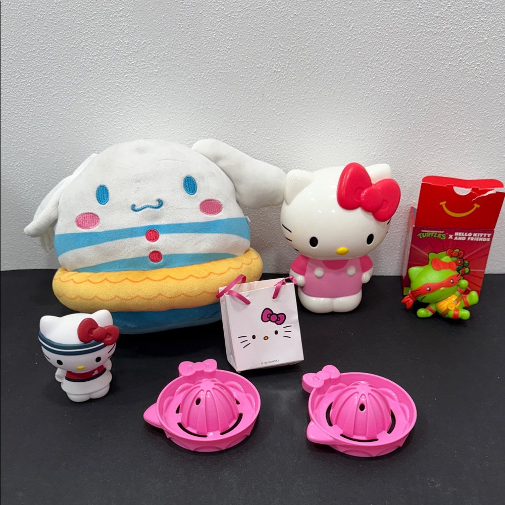 Hello Kitty and Friends Plush Set - Pink, White, and Blue